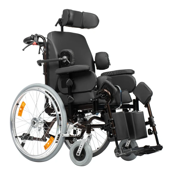 Кресло-коляска инвалидная для малоподвижных пользователей Ortoniсa Сomfort 600