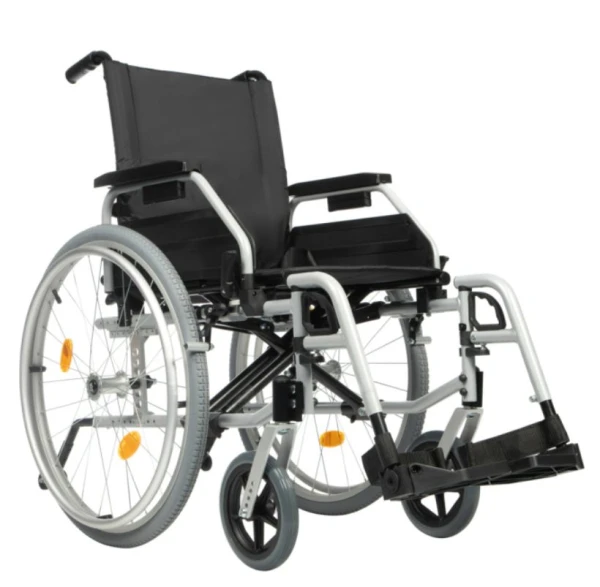 Кресло коляска для инвалидов Ortoniсa Base 195 (комнатная)