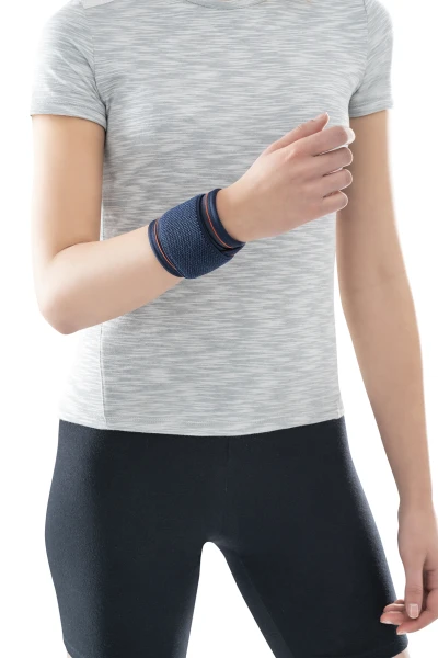 Бандаж на запястье фиксатор ORLIMAN напульсники на запястье для спорта из неопрена согревающий Испания 4600