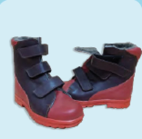 Ортопедическая обувь сложная на аппарат и обувь на протез на утепленной подкладке детская