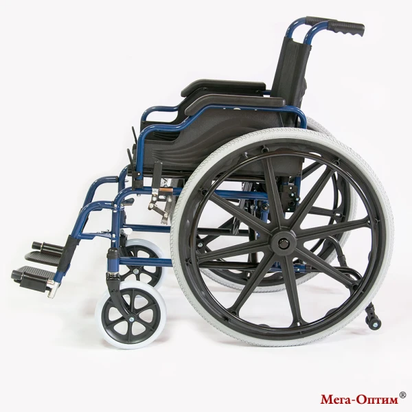 Кресло-коляска Foshan FS909B с пневматическими задними колесами (ширина сиденья 41)