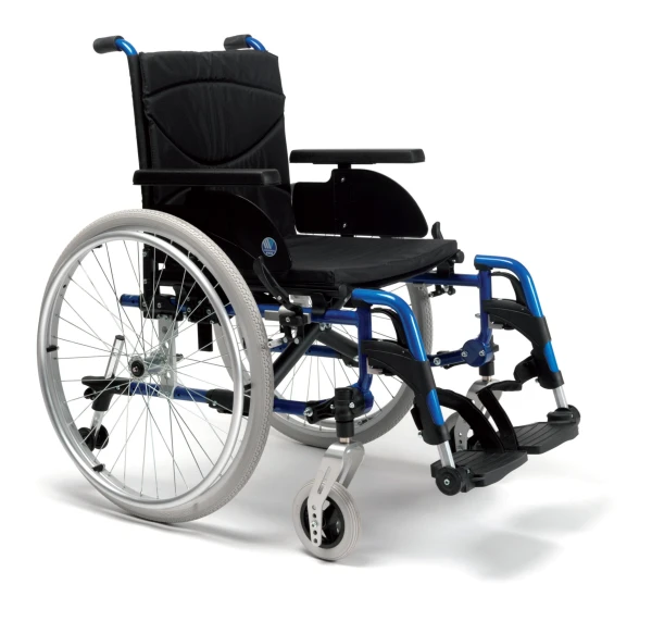 07-01-01 Кресло-коляска с ручным приводом комнатная V300 (комп. 500)