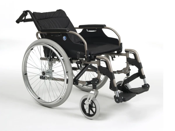 07-01-02 Кресло-коляска с ручным приводом с дополнительной фиксацией (поддержкой) головы и тела, в том числе для больных ДЦП, комнатная V300